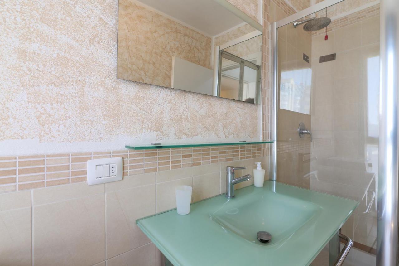 Primopiano - Bonomi Apartment Milan Bagian luar foto